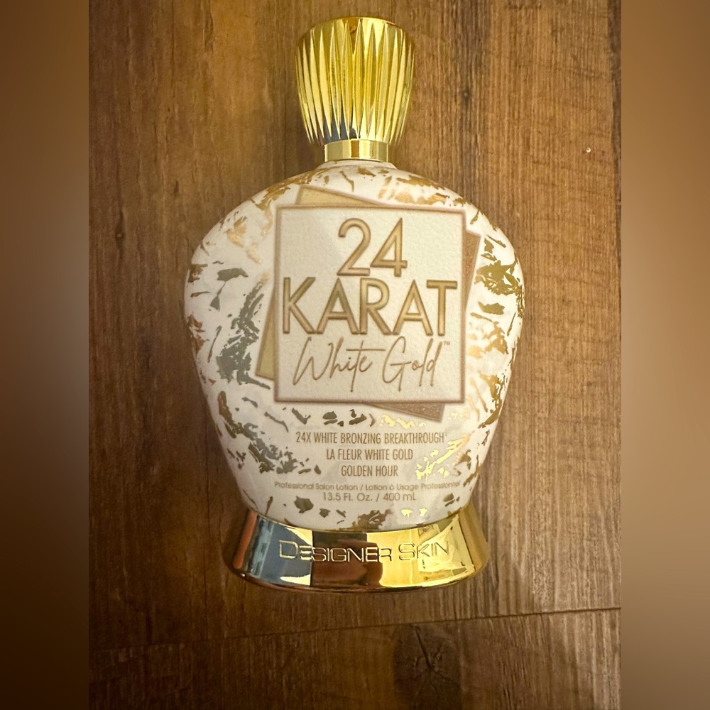 24 Karat White Gold White Bronzer Tanning Lotion